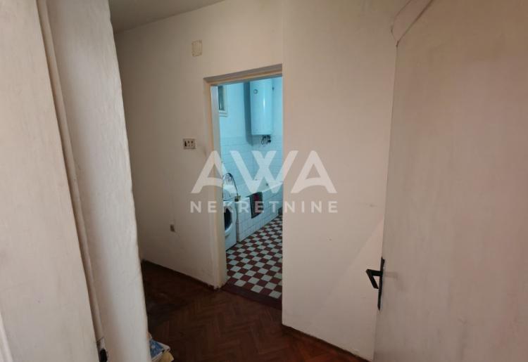 Apatin. Prizemna kuća 161m2, plac 20ar