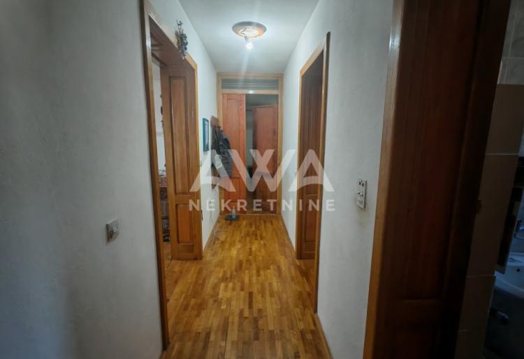 Apatin. Prizemna 125m2 kuća na placu od 3.7ar