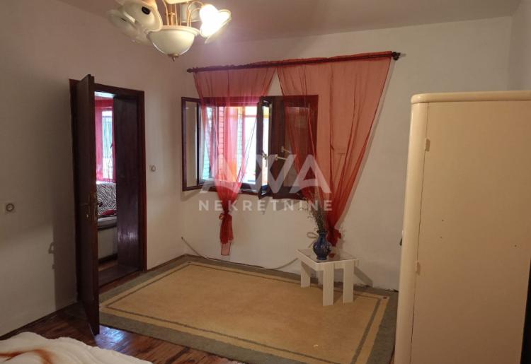 Apatin – Kuća sa lokalom, 163m², odlična prilika za stanovanje i posao