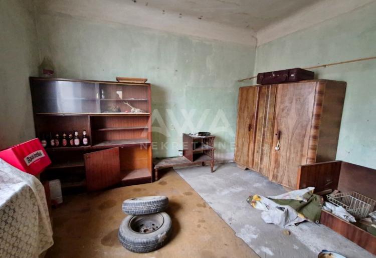 Na prodaju stan za renoviranje u Ribarevu – Apatin, K.O. Sonta | 63 m² 