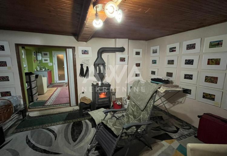 Na prodaju renovirana kuća u Kupusini – 75 m², nameštena