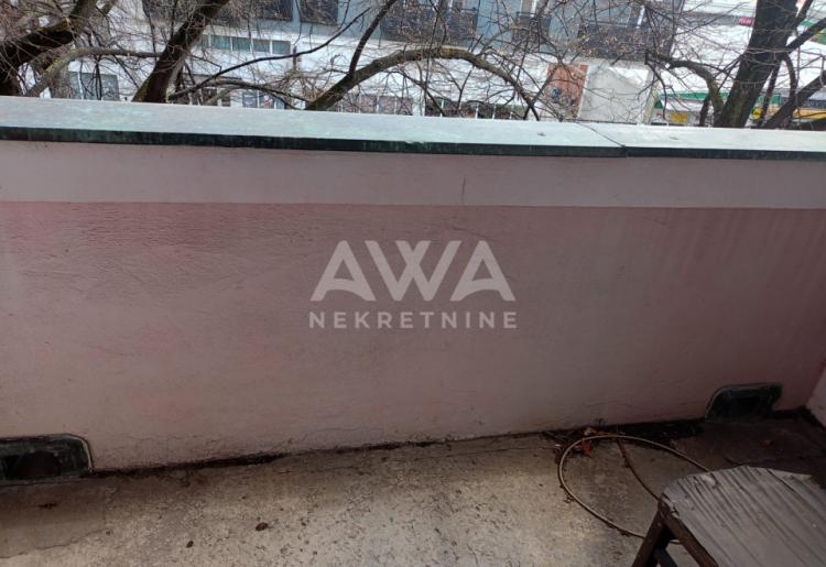 Četvorosoban stan 85m², II sprat – centar Apatina