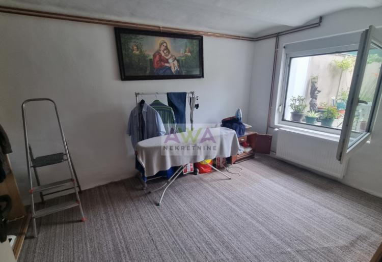 Kupusina – Spratna porodična kuća 94m², plac 1.094m²