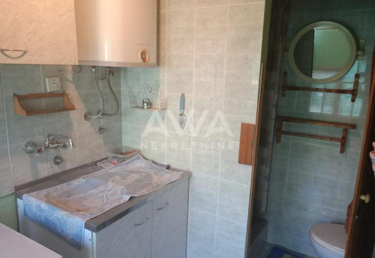 Sonta. Prizemna kuća 100m² na placu od 45,8 ari sa pomoćnim stanom