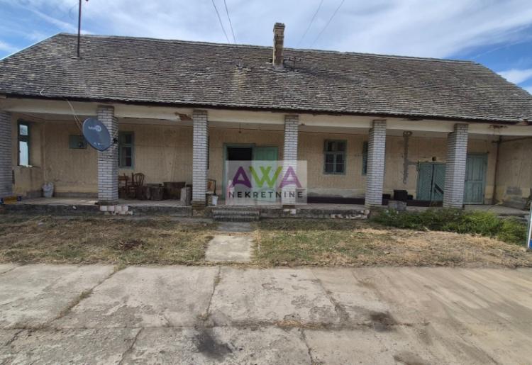 Svilojevo. Kuća površine 126m2, plac 29ar