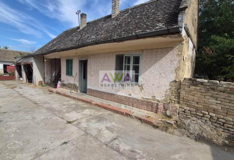 Svilojevo. Kuća površine 126m2, plac 29ar