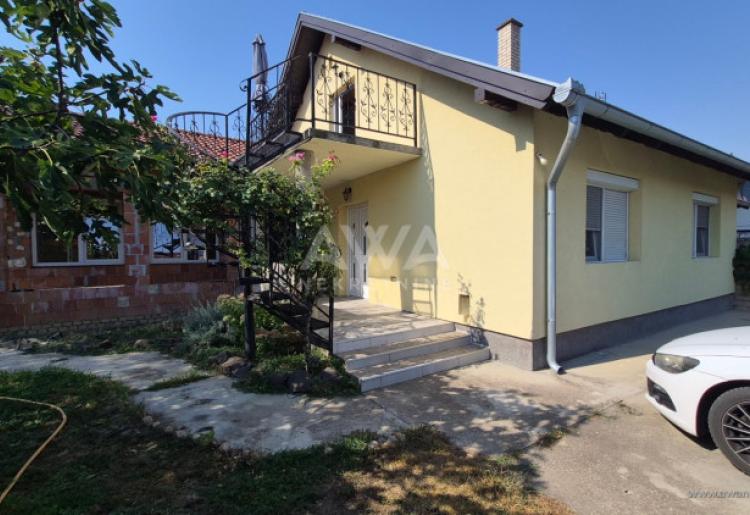 Sonta – Kuća 115 m² sa termoizolacijom i placem od 1.194 m² 