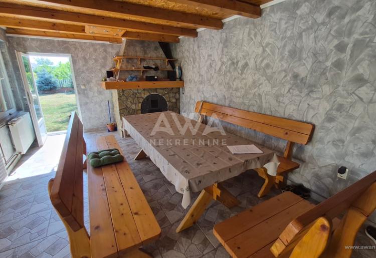 Sonta – Kuća 115 m² sa termoizolacijom i placem od 1.194 m² 