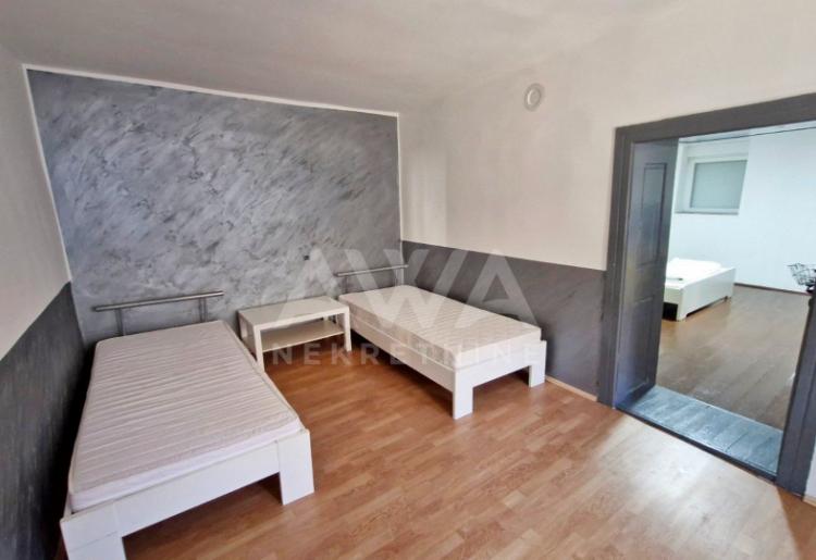 Apatin, Renovirana kuća 132 m2