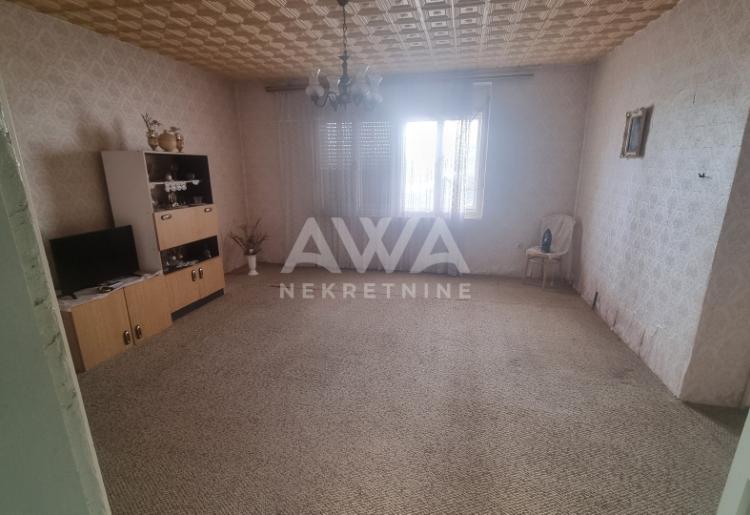 Svilojevo. Kuća 173m2, plac 29ar
