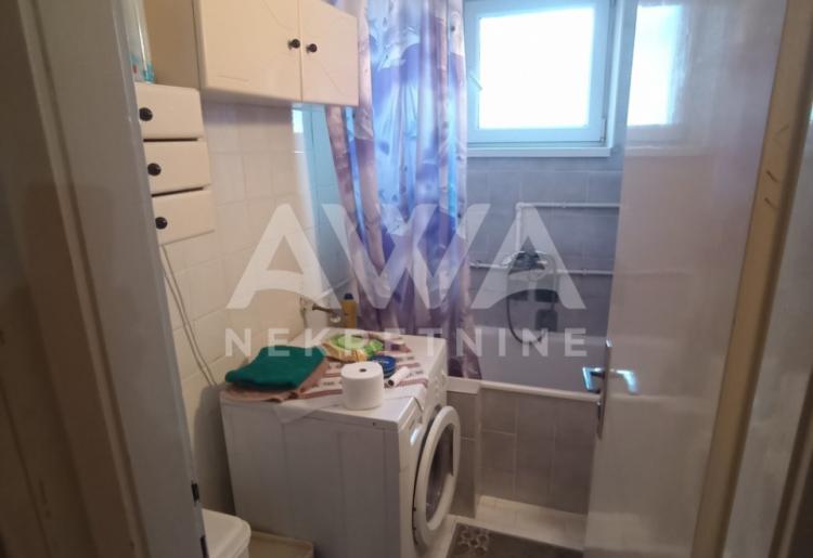 Centar Apatina, 77m2, I sprat