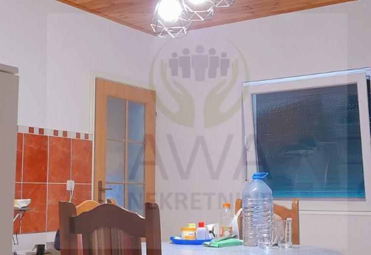 Kupusina, Kuća 178 m2 na placu od 834 m2