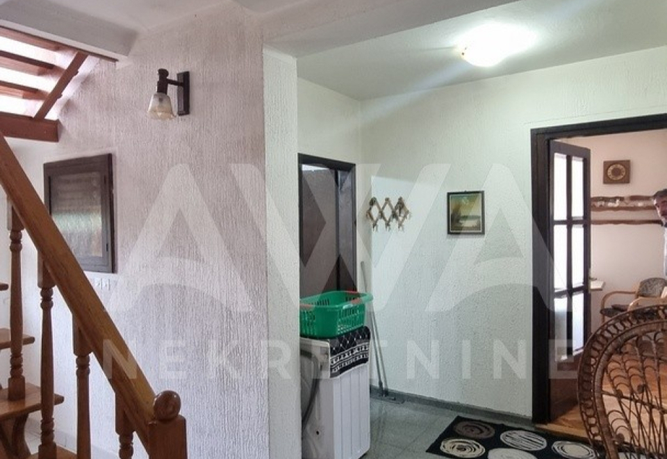 Apatin. Stambeno – poslovni obejkat. I za život i za rad
