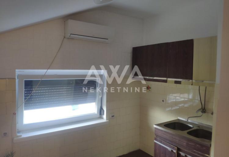 Apatin. Dvosoban stan, 5 sprat